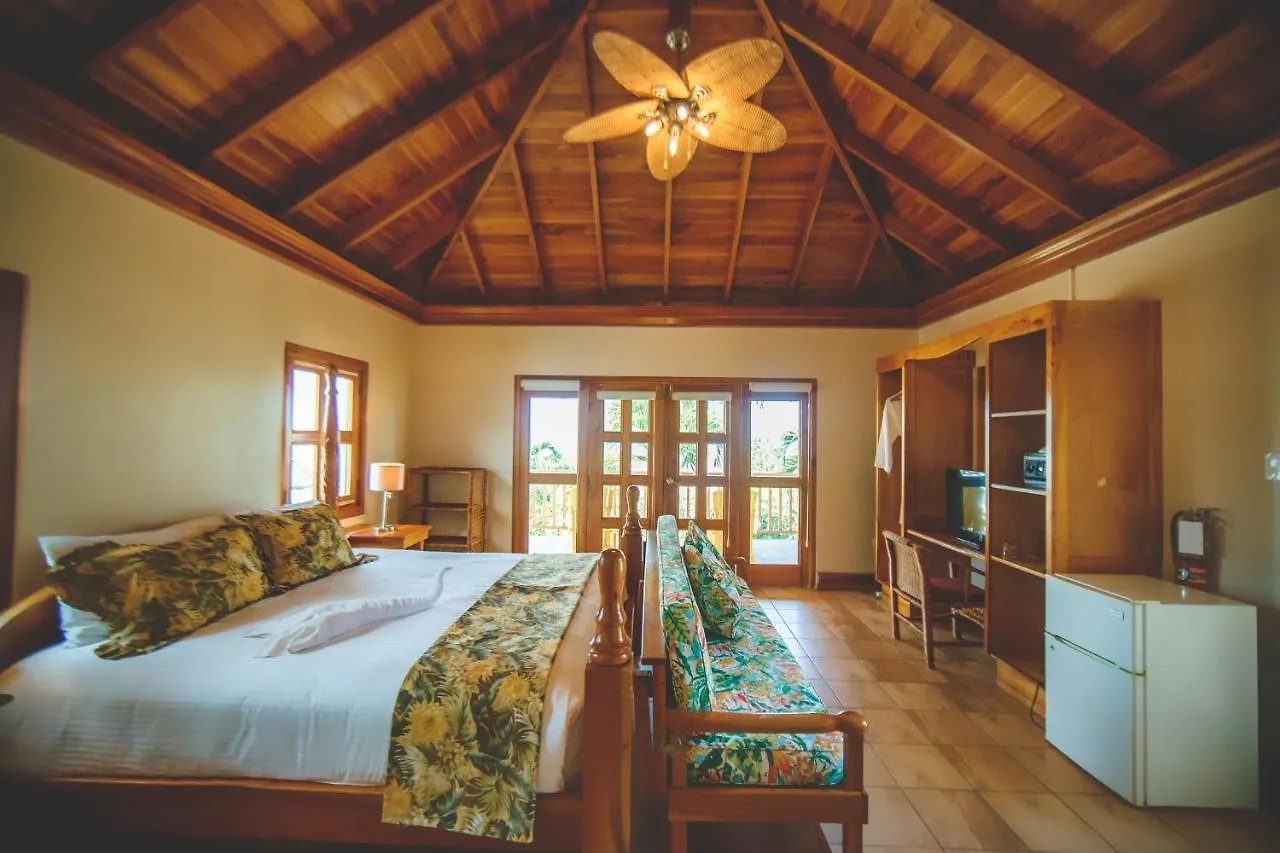Ocean Cliff Hotel Negril Limited - Adults Only