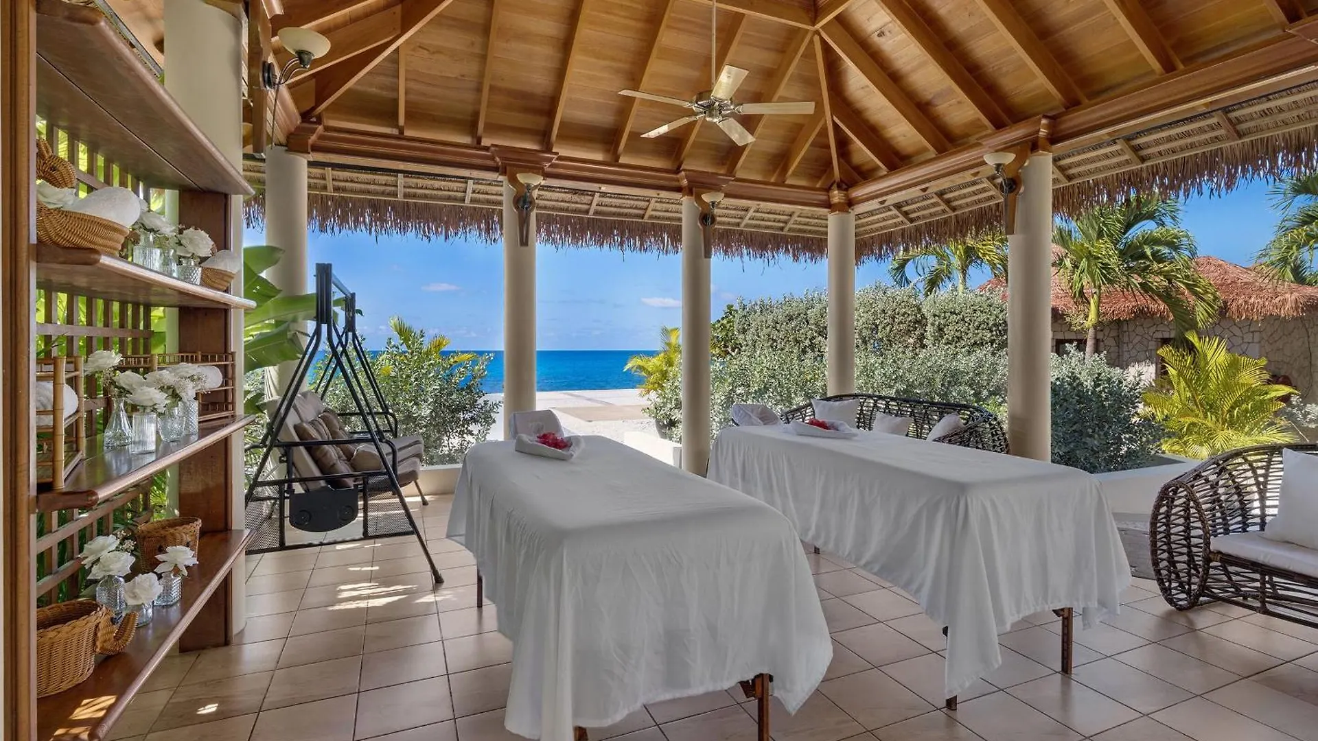 Ocean Cliff Hotel Negril Limited - Adults Only